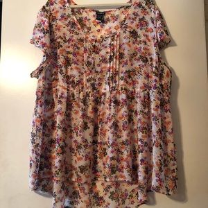 Torrid floral babydoll blouse.